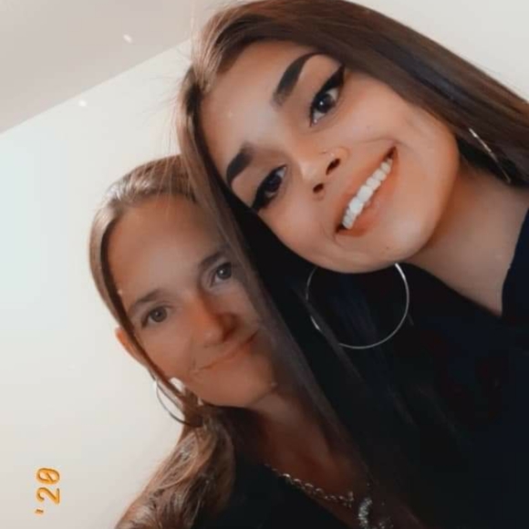 Meet your Posher, Marie - Picture 2 of 6